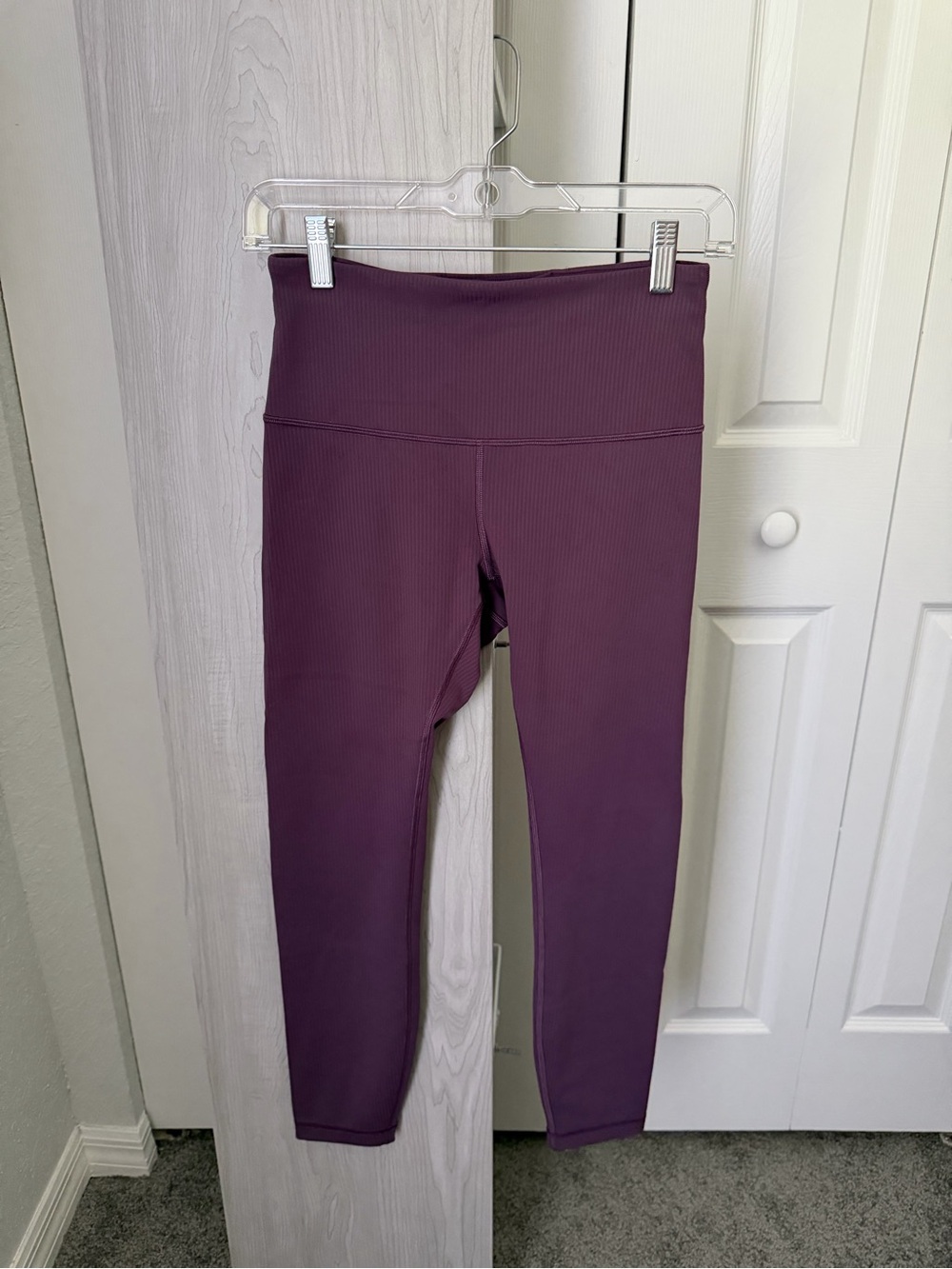 lululemon athletica Wunder Train High-Rise Ribbed Tight 25” - Size 6